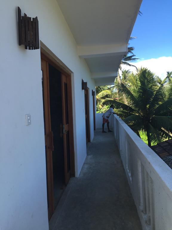 Hotel Cheeky Monkey Surf Camp Weligama Exteriér fotografie