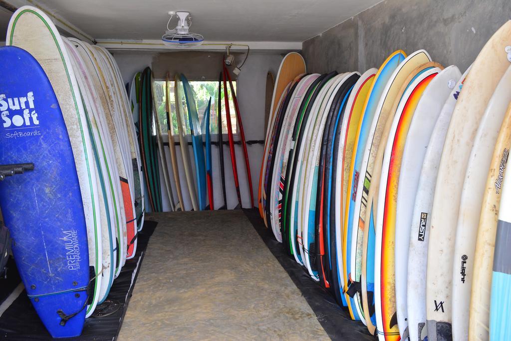 Hotel Cheeky Monkey Surf Camp Weligama Exteriér fotografie