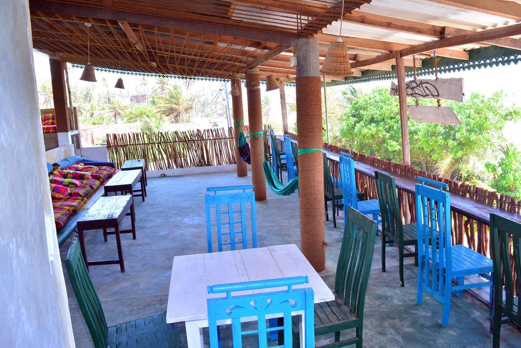 Hotel Cheeky Monkey Surf Camp Weligama Exteriér fotografie
