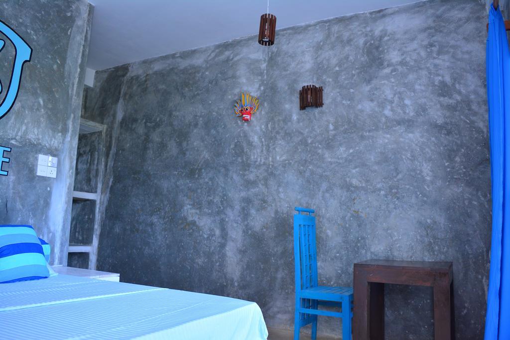 Hotel Cheeky Monkey Surf Camp Weligama Exteriér fotografie